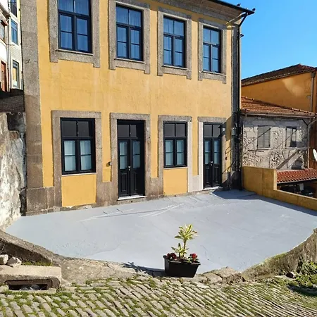 Apartamento Corticeira 2